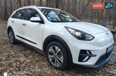 Внедорожник / Кроссовер Kia Niro 2019 в Львове