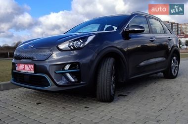 Внедорожник / Кроссовер Kia Niro 2020 в Львове