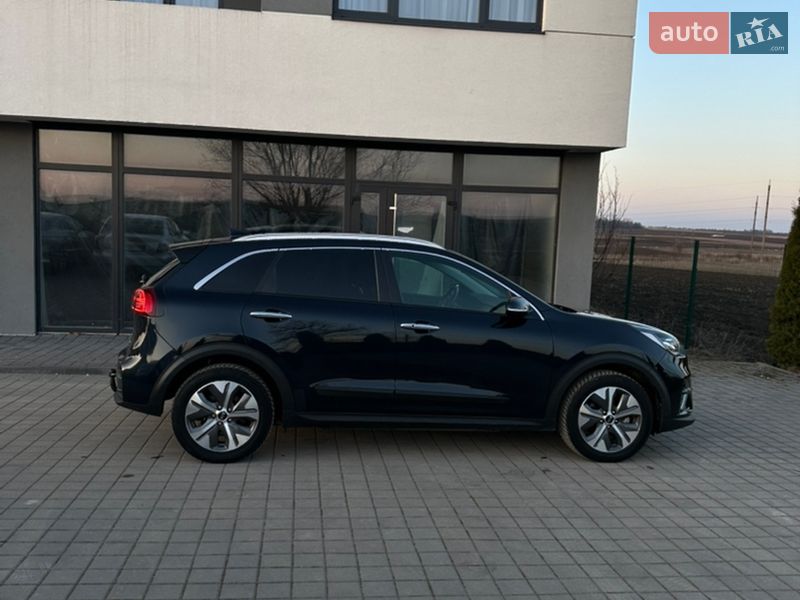 Позашляховик / Кросовер Kia Niro 2020 в Тернополі