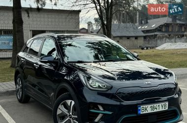 Внедорожник / Кроссовер Kia Niro 2020 в Ровно