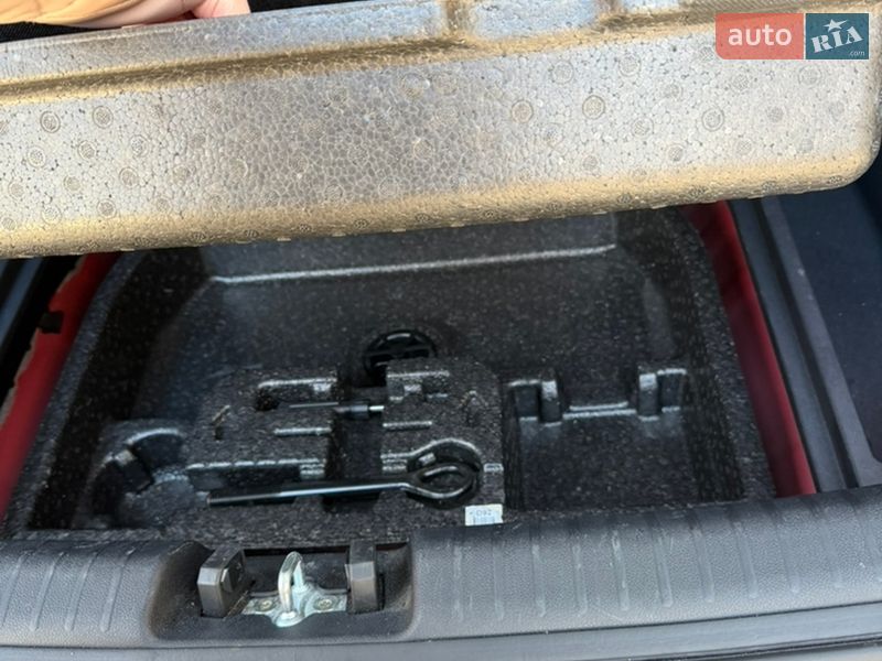 Позашляховик / Кросовер Kia Niro 2018 в Одесі