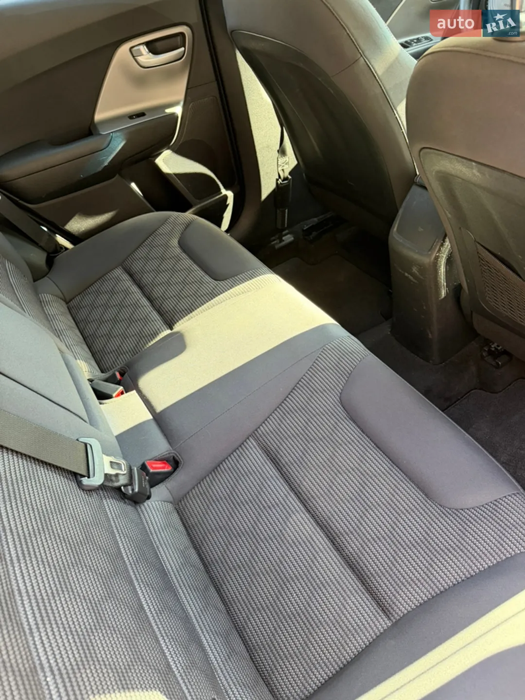 2018 Kia Niro - мініатюра 24