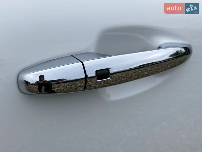 Внедорожник / Кроссовер Kia Niro 2020 в Львове