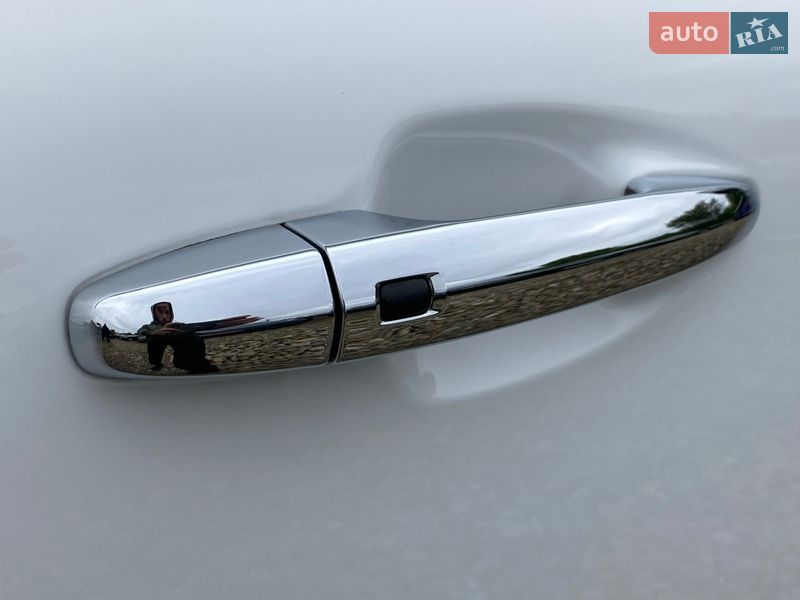 Внедорожник / Кроссовер Kia Niro 2020 в Львове