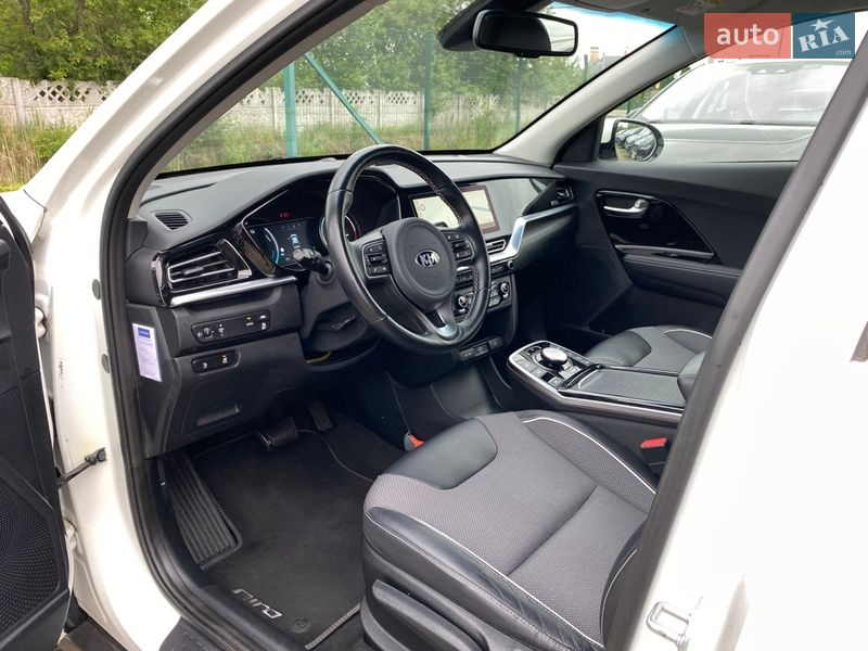 Внедорожник / Кроссовер Kia Niro 2020 в Львове