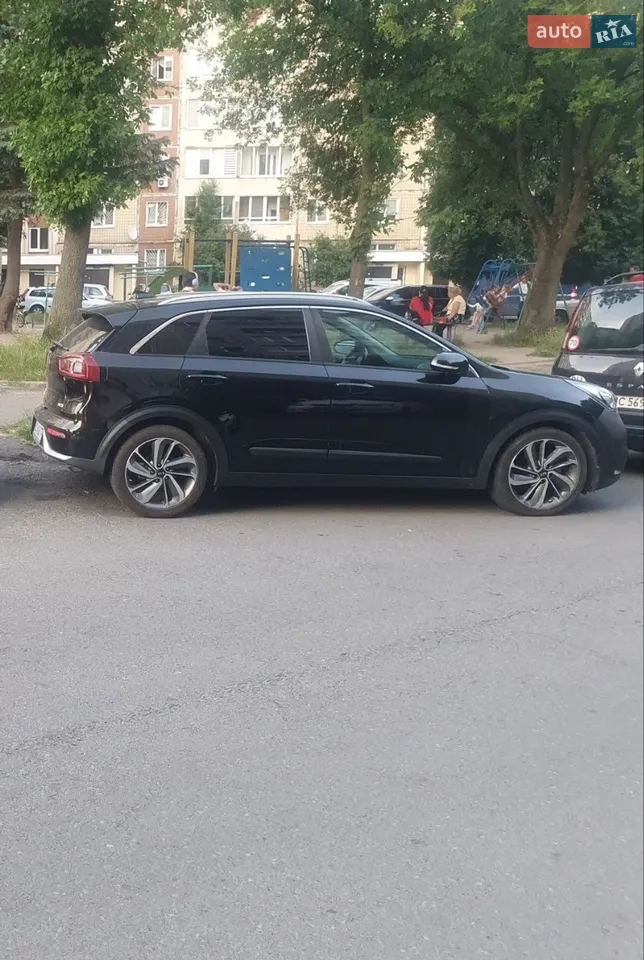 2016 Kia Niro - мініатюра 15