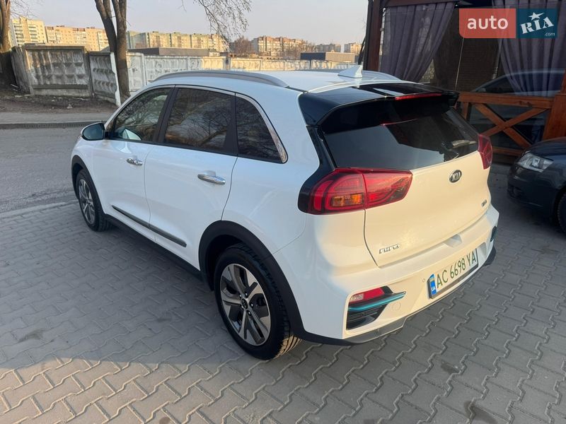 Внедорожник / Кроссовер Kia Niro 2020 в Луцке