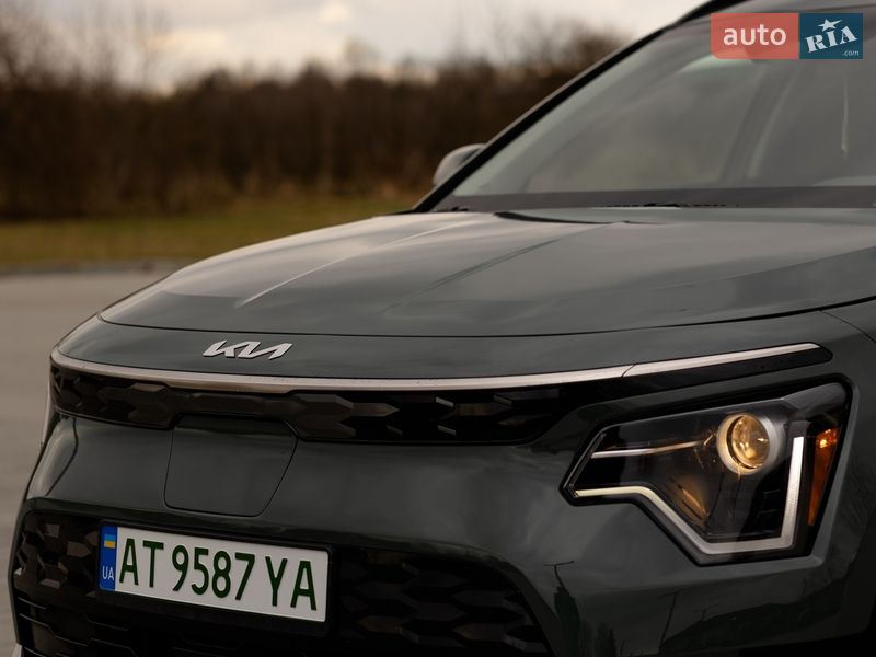 Внедорожник / Кроссовер Kia Niro 2023 в Ивано-Франковске
