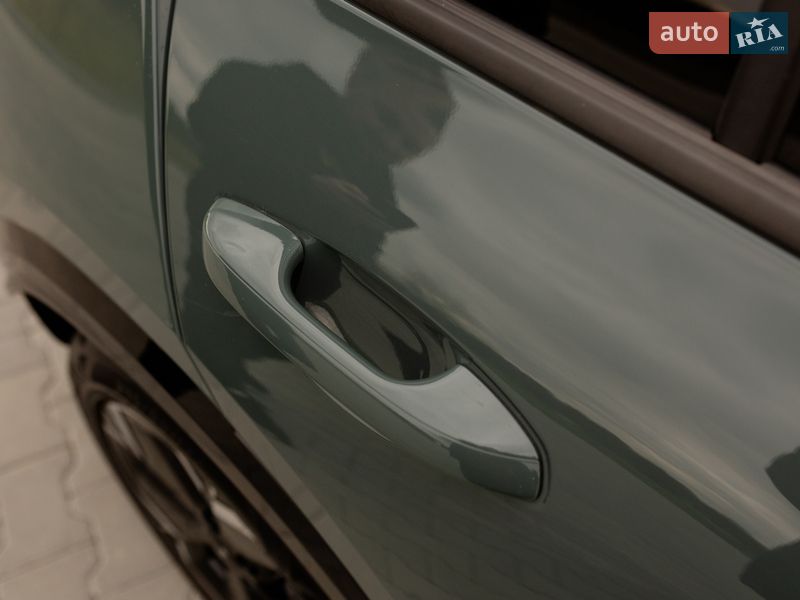 Внедорожник / Кроссовер Kia Niro 2023 в Ивано-Франковске