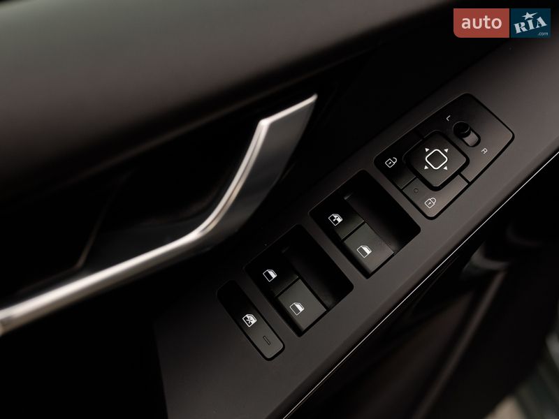 Внедорожник / Кроссовер Kia Niro 2023 в Ивано-Франковске