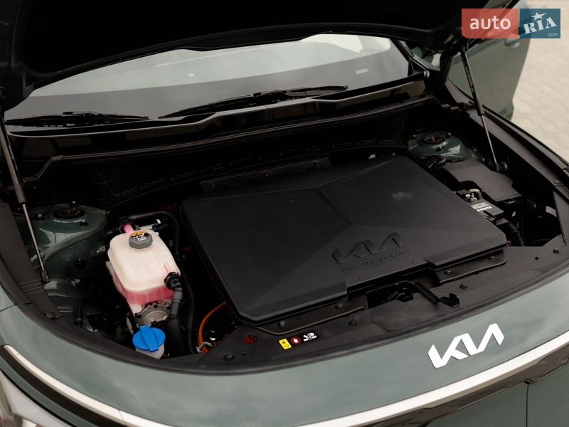 Внедорожник / Кроссовер Kia Niro 2023 в Ивано-Франковске