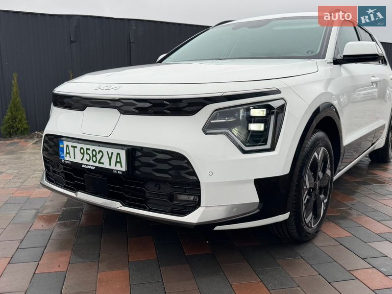 Внедорожник / Кроссовер Kia Niro 2023 в Долине