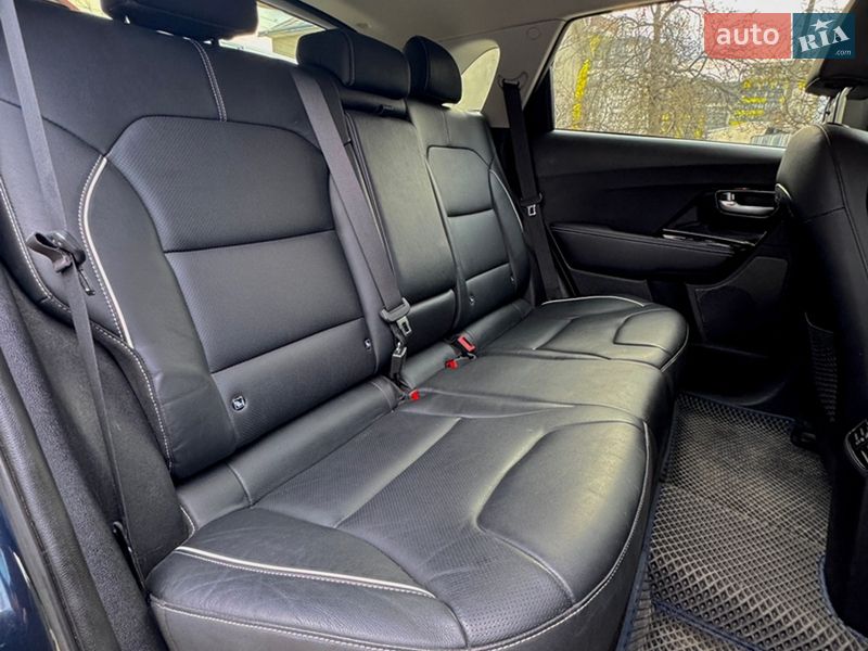 Внедорожник / Кроссовер Kia Niro 2020 в Тернополе