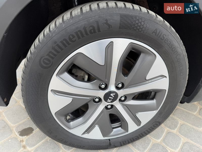 Позашляховик / Кросовер Kia Niro 2020 в Вінниці