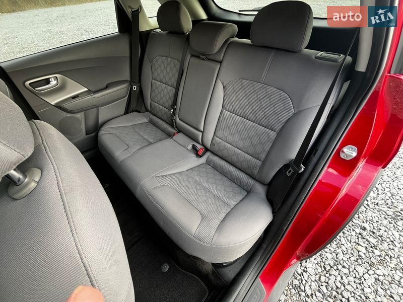 Внедорожник / Кроссовер Kia Niro 2019 в Львове фото 13 Внедорожник / Кроссовер Kia Niro 2019 в Львове