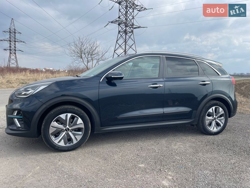 Внедорожник / Кроссовер Kia Niro 2020 в Стрые