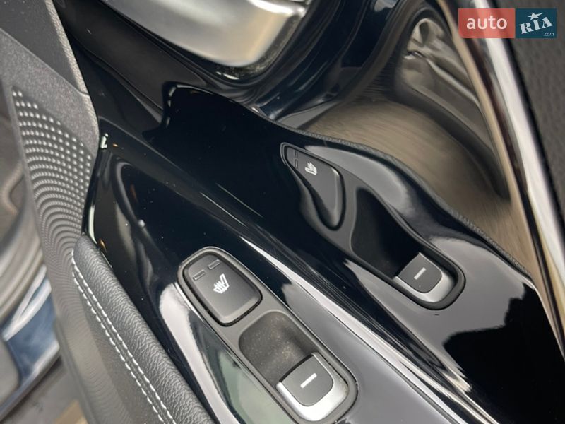 Внедорожник / Кроссовер Kia Niro 2020 в Стрые