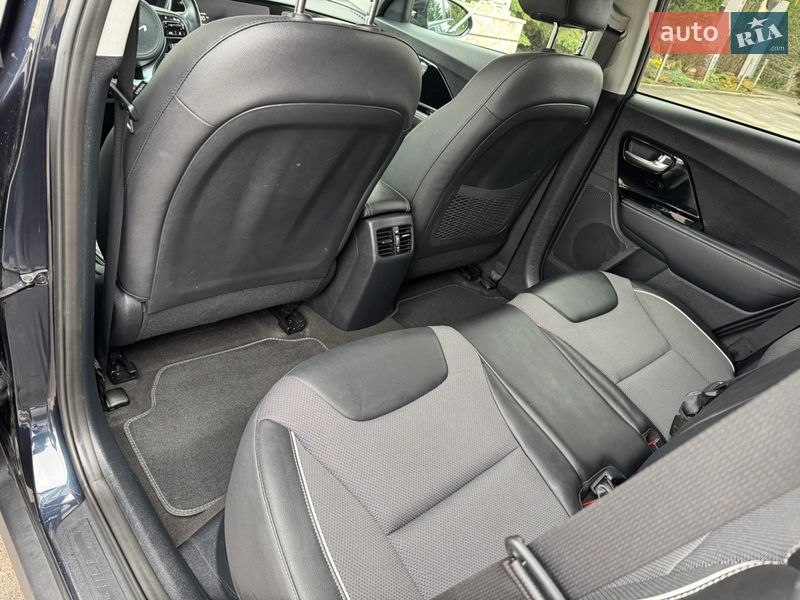 Внедорожник / Кроссовер Kia Niro 2021 в Тернополе