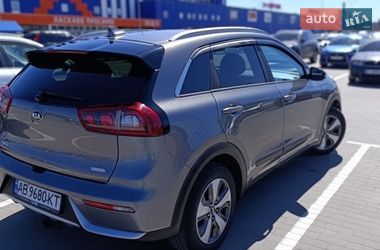 Внедорожник / Кроссовер Kia Niro 2017 в Виннице