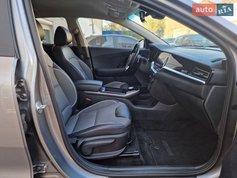 Позашляховик / Кросовер Kia Niro 2021 в Одесі