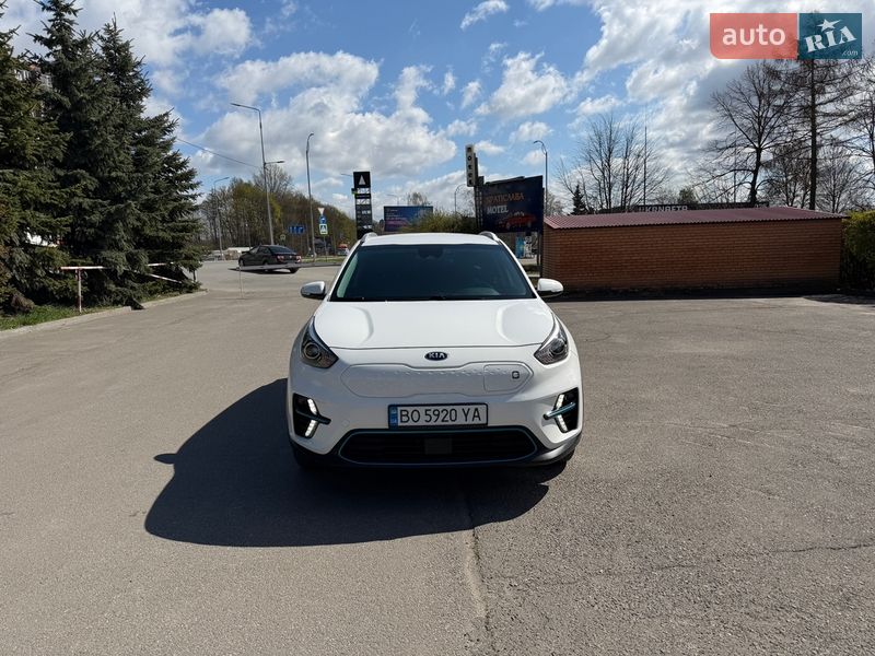 Внедорожник / Кроссовер Kia Niro 2021 в Тернополе фото 13 Внедорожник / Кроссовер Kia Niro 2021 в Тернополе
