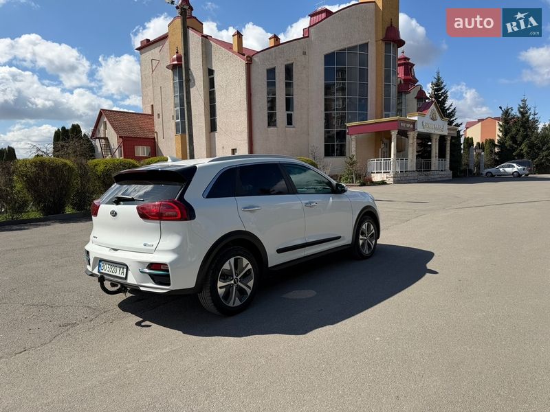 Внедорожник / Кроссовер Kia Niro 2021 в Тернополе фото 26 Внедорожник / Кроссовер Kia Niro 2021 в Тернополе