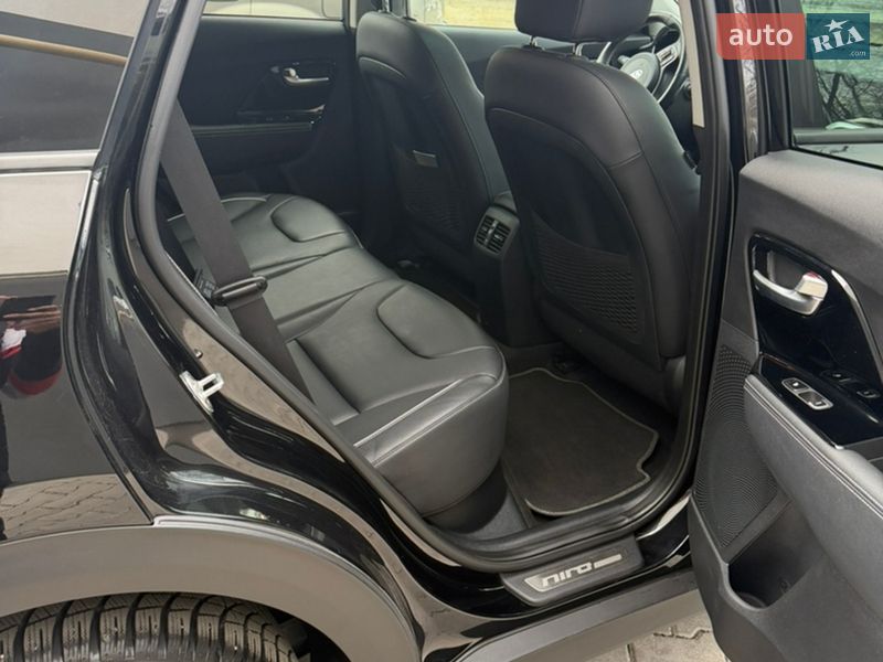 Позашляховик / Кросовер Kia Niro 2020 в Вінниці фото 18 Позашляховик / Кросовер Kia Niro 2020 в Вінниці