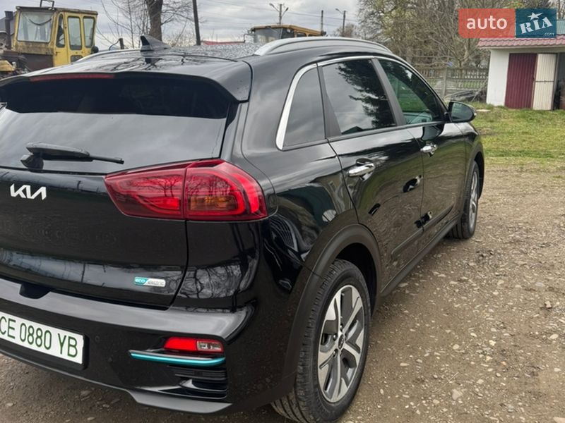Позашляховик / Кросовер Kia Niro 2021 в Чернівцях