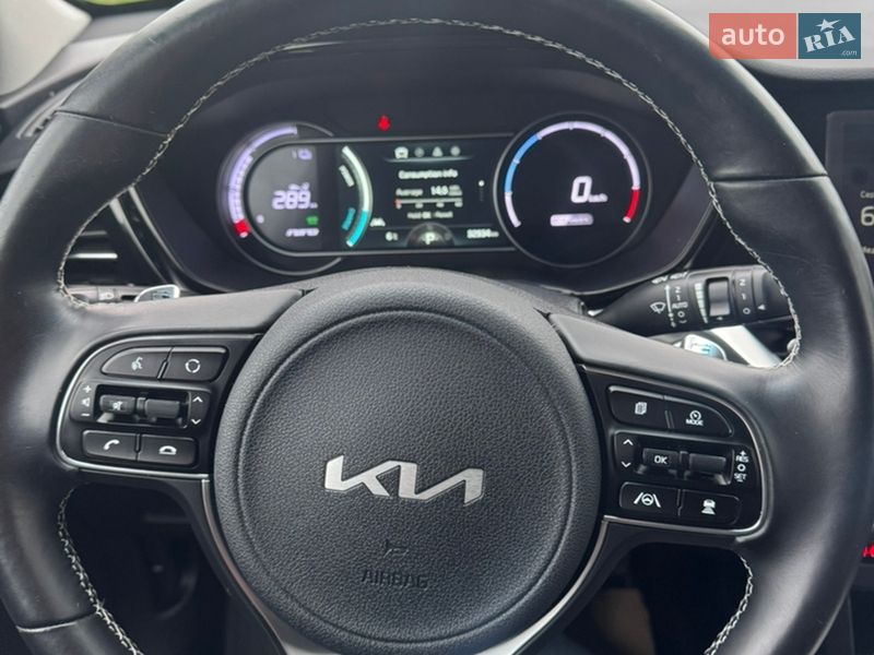 Позашляховик / Кросовер Kia Niro 2021 в Чернівцях
