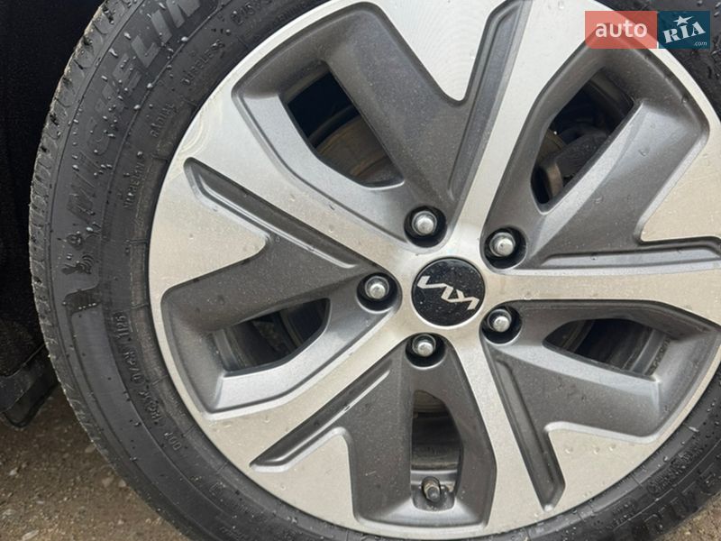 Позашляховик / Кросовер Kia Niro 2021 в Чернівцях