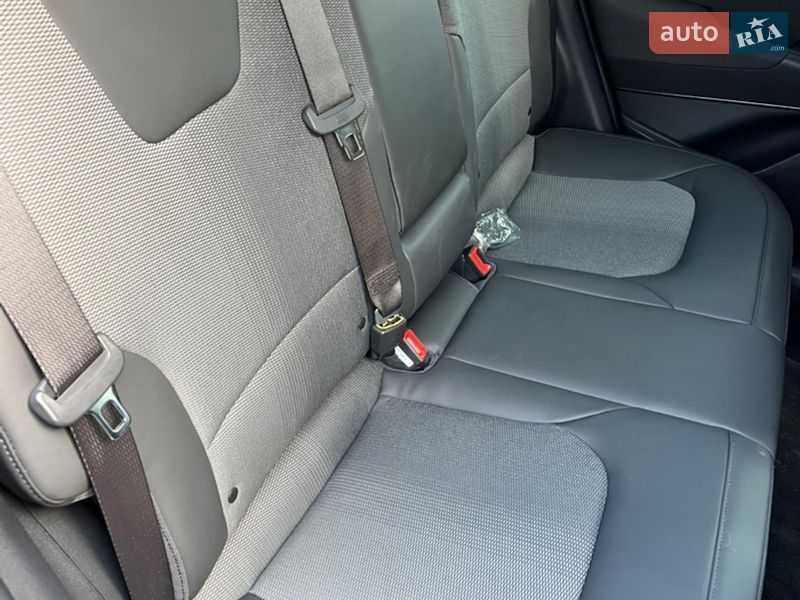 Внедорожник / Кроссовер Kia Niro 2023 в Одессе фото 13 Внедорожник / Кроссовер Kia Niro 2023 в Одессе