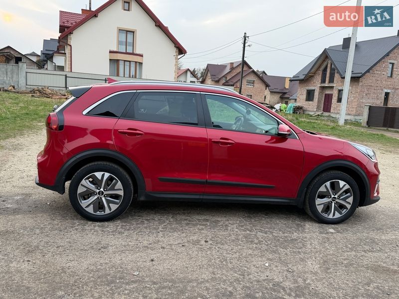 Внедорожник / Кроссовер Kia Niro 2020 в Львове фото 29 Внедорожник / Кроссовер Kia Niro 2020 в Львове