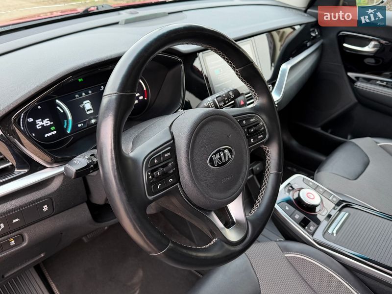 Внедорожник / Кроссовер Kia Niro 2020 в Львове фото 14 Внедорожник / Кроссовер Kia Niro 2020 в Львове
