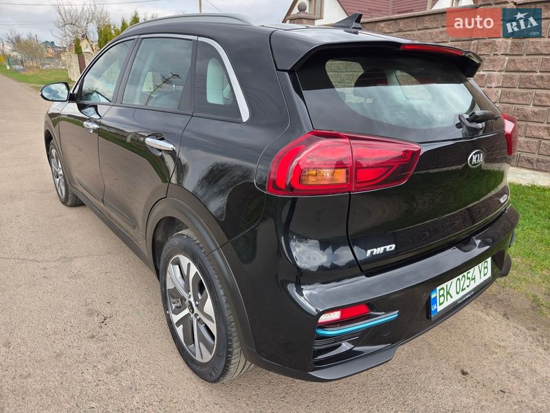 Позашляховик / Кросовер Kia Niro 2020 в Дубні