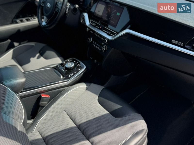 Внедорожник / Кроссовер Kia Niro 2020 в Ивано-Франковске