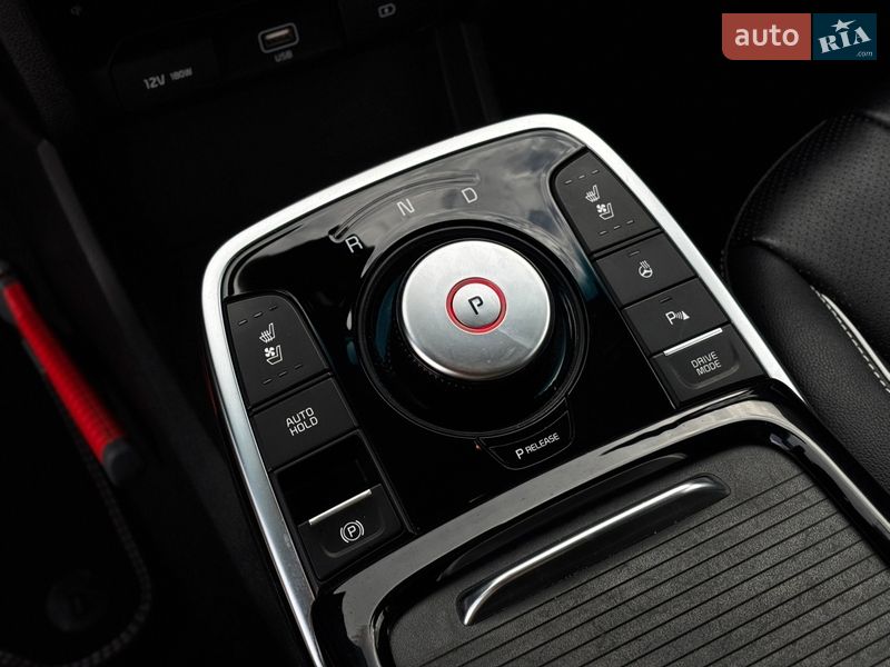 Внедорожник / Кроссовер Kia Niro 2020 в Львове