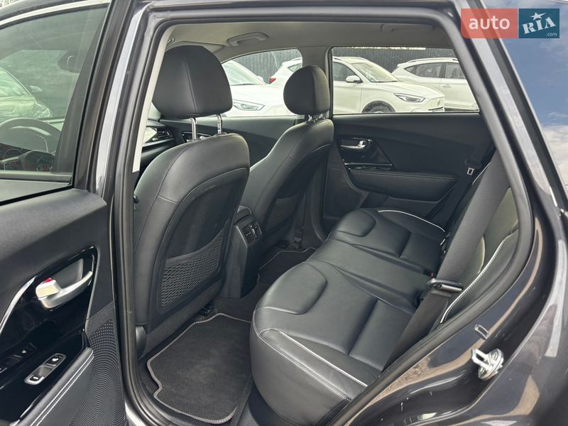 Внедорожник / Кроссовер Kia Niro 2020 в Львове