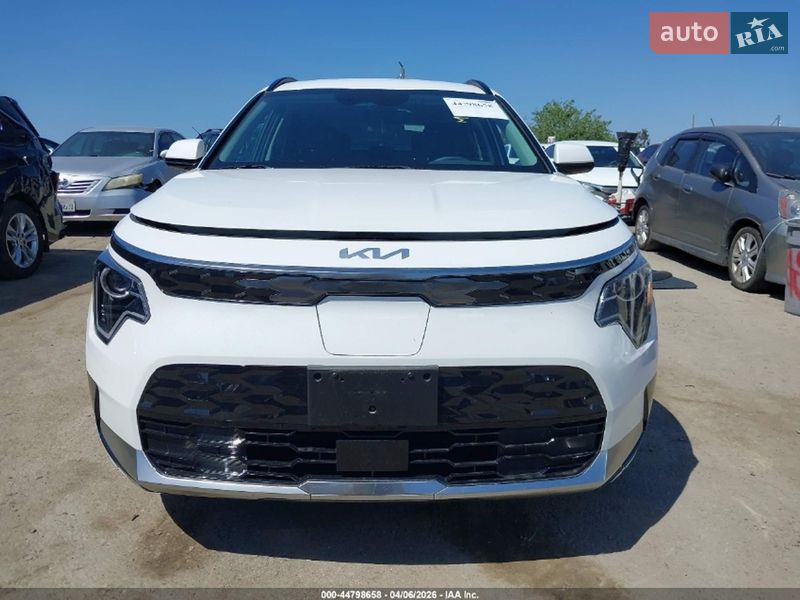 Внедорожник / Кроссовер Kia Niro 2025 в Киеве
