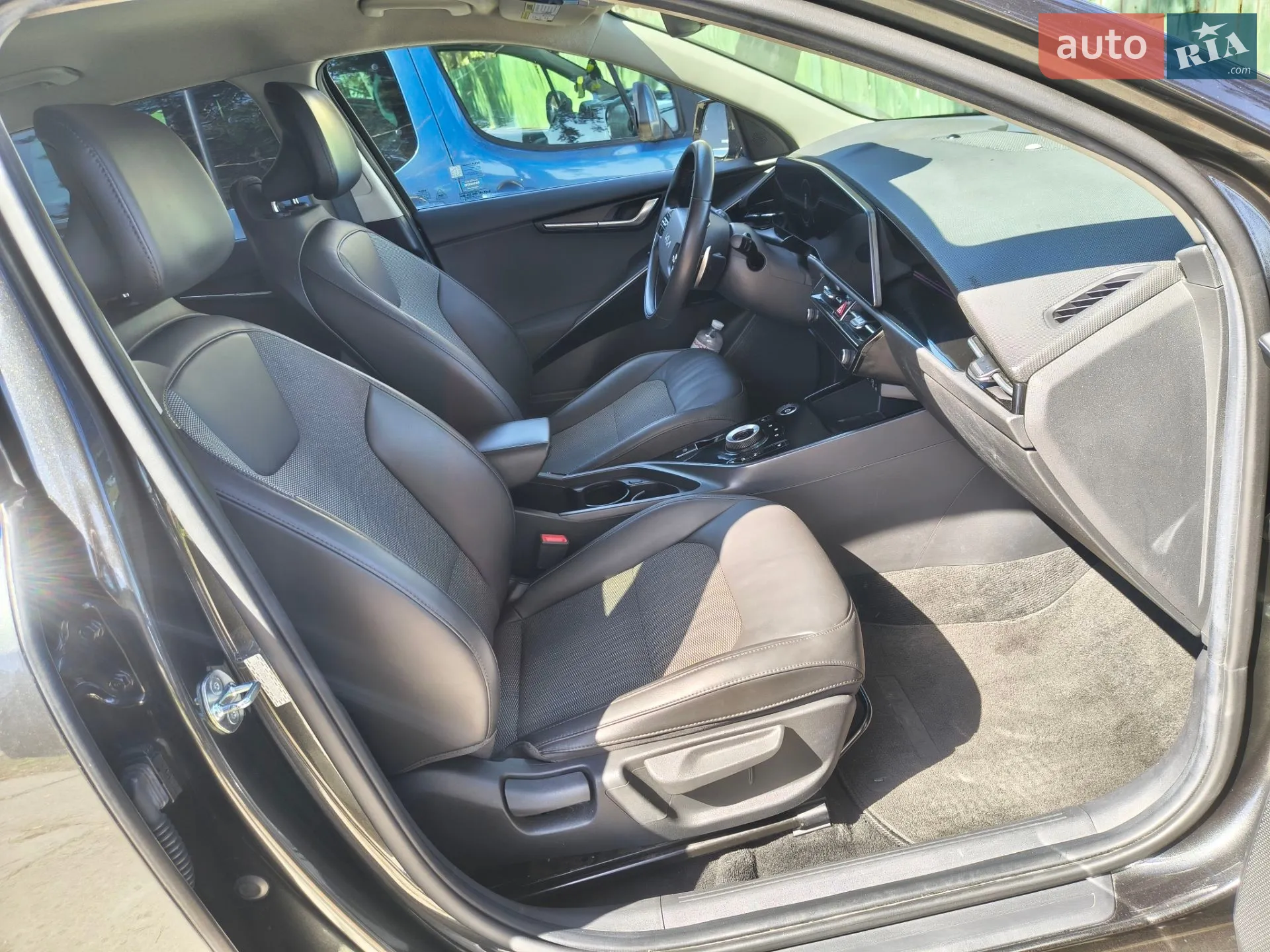 2023 Kia Niro - мініатюра 38