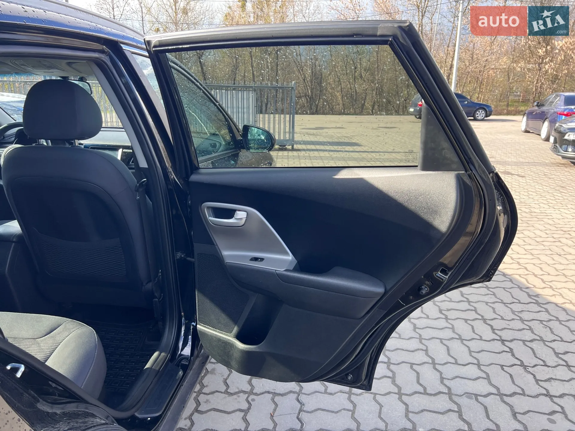 2018 Kia Niro - мініатюра 35
