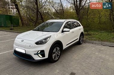 Внедорожник / Кроссовер Kia Niro 2019 в Львове