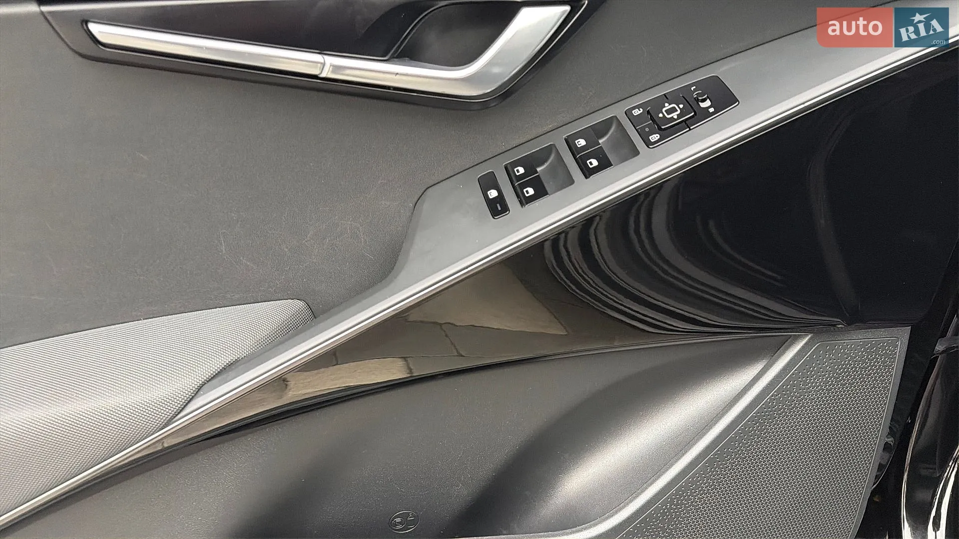 2022 Kia Niro - мініатюра 38