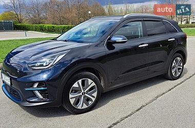 Позашляховик / Кросовер Kia Niro 2019 в Харкові