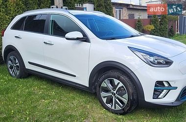 Внедорожник / Кроссовер Kia Niro 2020 в Киеве