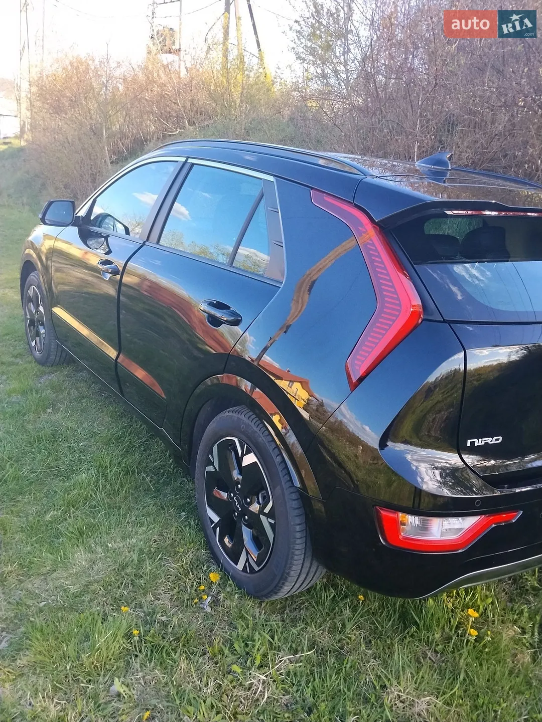 2022 Kia Niro - фото 1