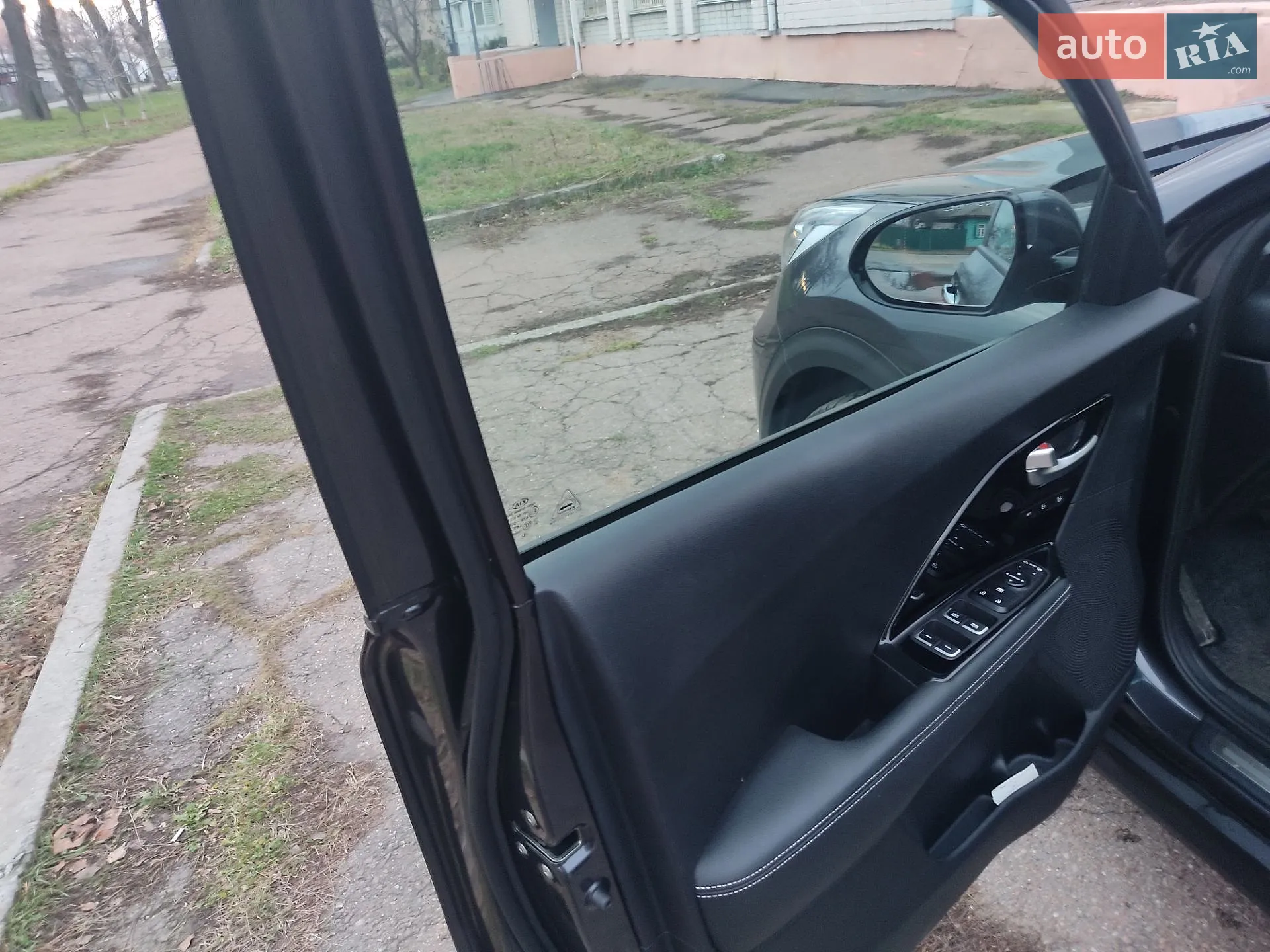 2020 Kia Niro - мініатюра 12