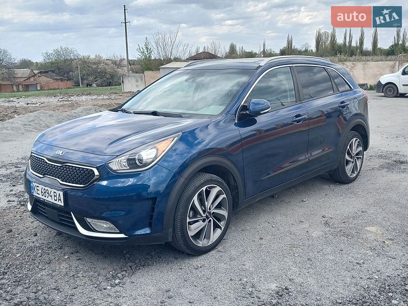 Внедорожник / Кроссовер Kia Niro 2018 в Днепре