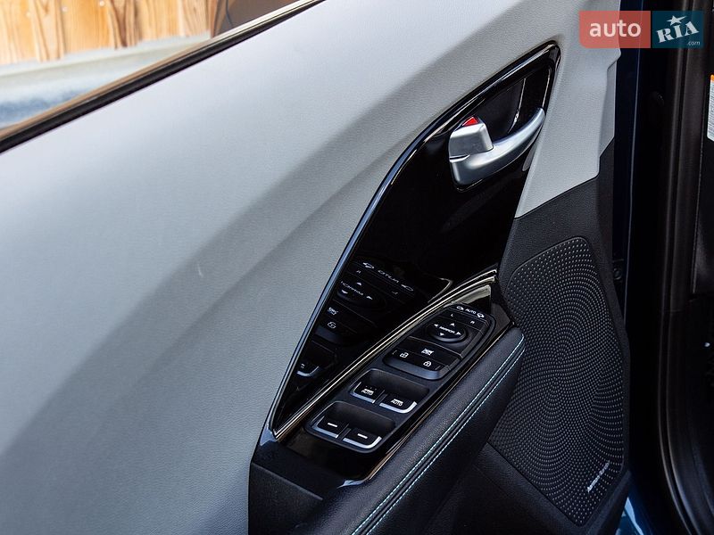 Внедорожник / Кроссовер Kia Niro 2021 в Львове