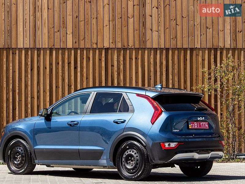 Внедорожник / Кроссовер Kia Niro 2023 в Львове