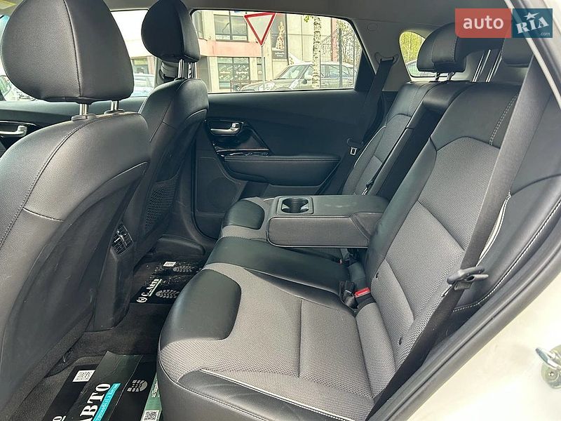 Внедорожник / Кроссовер Kia Niro 2022 в Черновцах